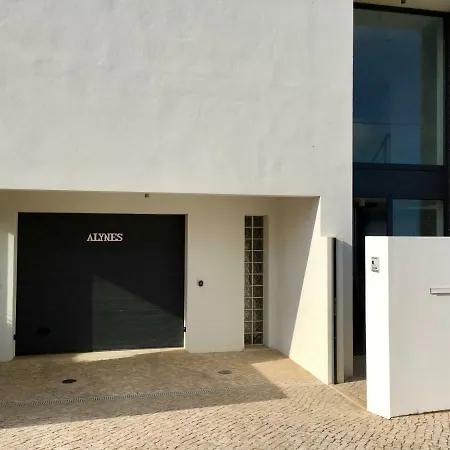 Alynes Villa